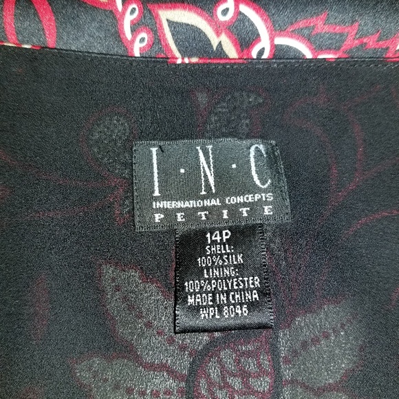 INC skirt. - Picture 3 of 4